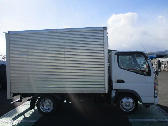 MITSUBISHI CANTER 2004