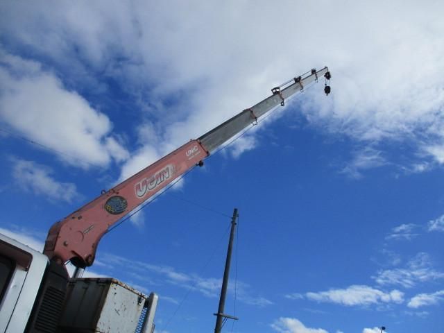 MITSUBISHI FUSOU FIGHTER 2008