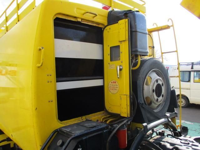 MITSUBISHI CANTER 2010