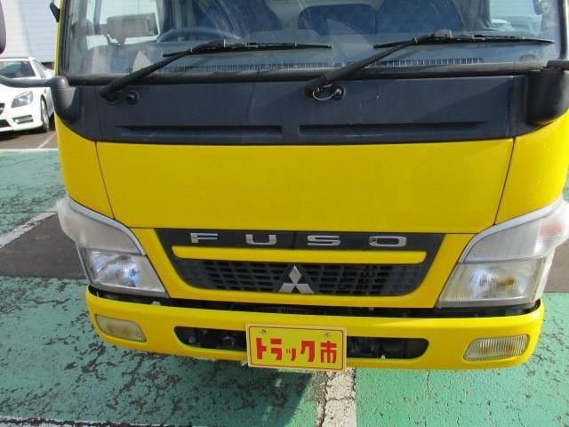 MITSUBISHI CANTER 2010