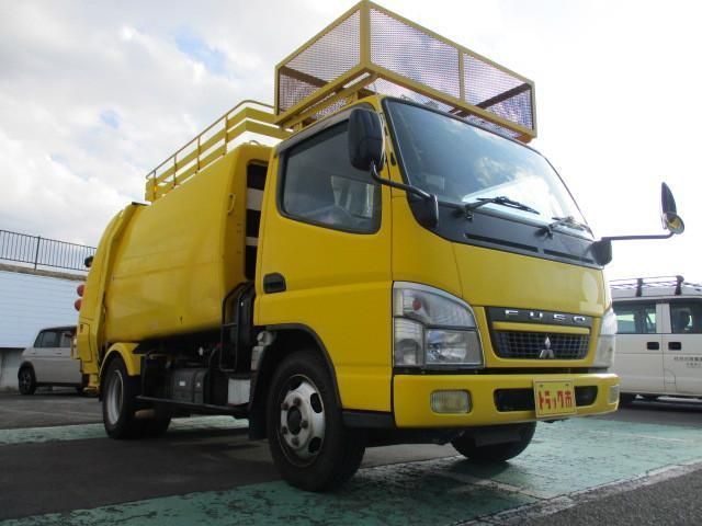 MITSUBISHI CANTER 2010