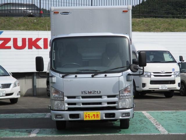 ISUZU ELF 2013