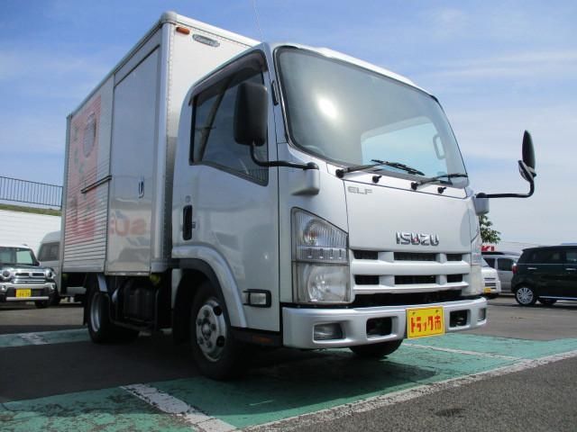 ISUZU ELF 2013