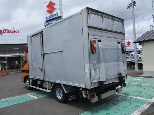 ISUZU ELF 2007