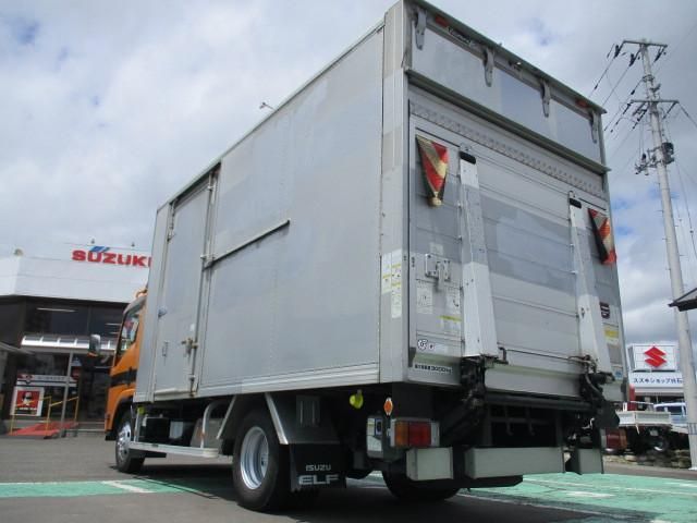 ISUZU ELF 2007