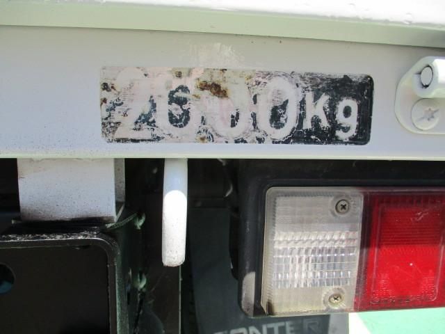 MITSUBISHI CANTER 2002