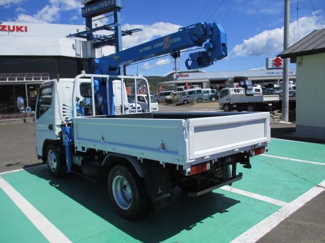 MITSUBISHI CANTER 2002