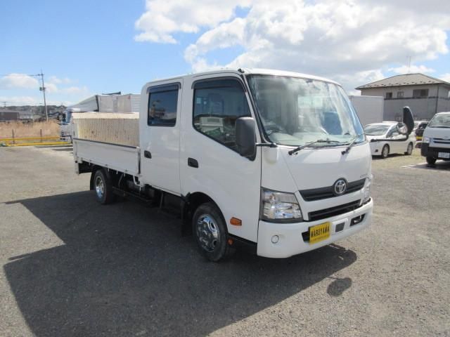 TOYOTA DYNA 2019