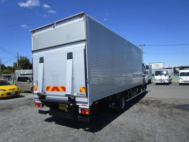 MITSUBISHI FUSOU FIGHTER 2019