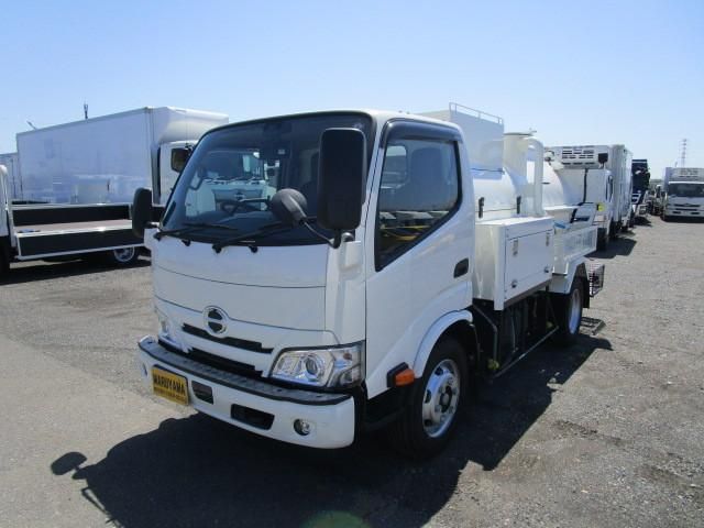 HINO DUTRO 2024