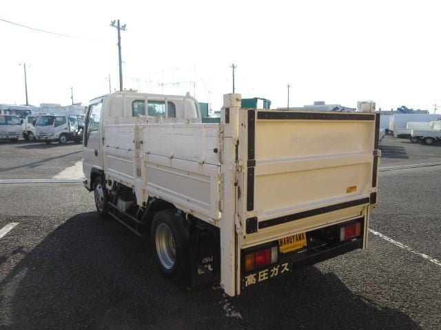 ISUZU ELF 2018