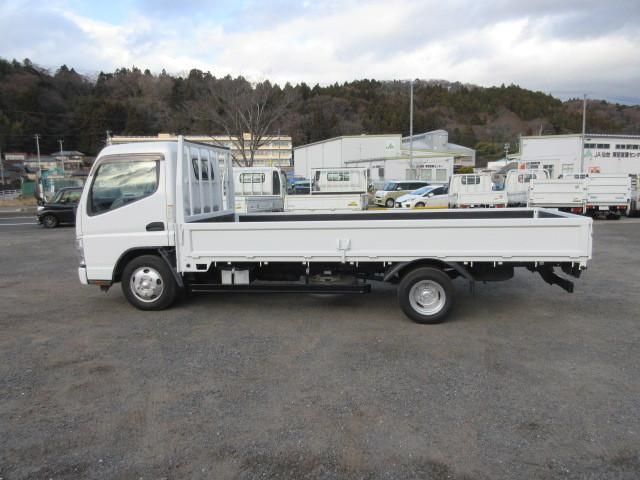 MITSUBISHI CANTER 2006