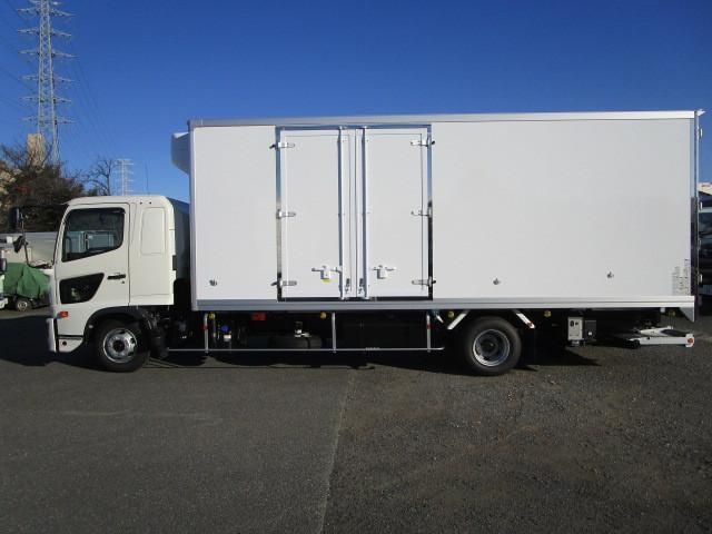 HINO RANGER 2024