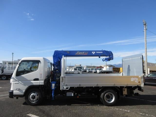 MITSUBISHI CANTER 2024