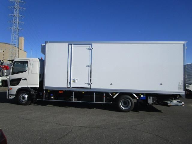 HINO RANGER 2024