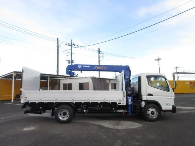 MITSUBISHI CANTER 2024