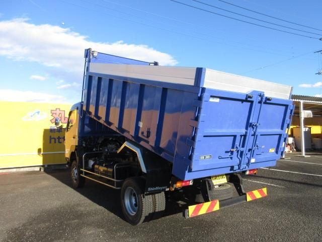 MITSUBISHI CANTER 2017