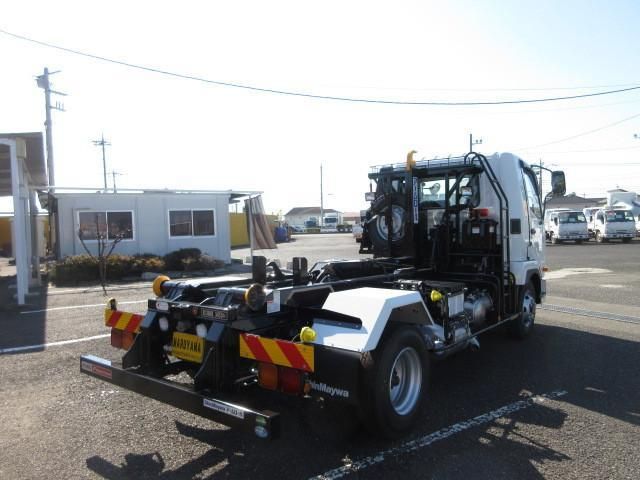 MITSUBISHI FUSOU FIGHTER 2025