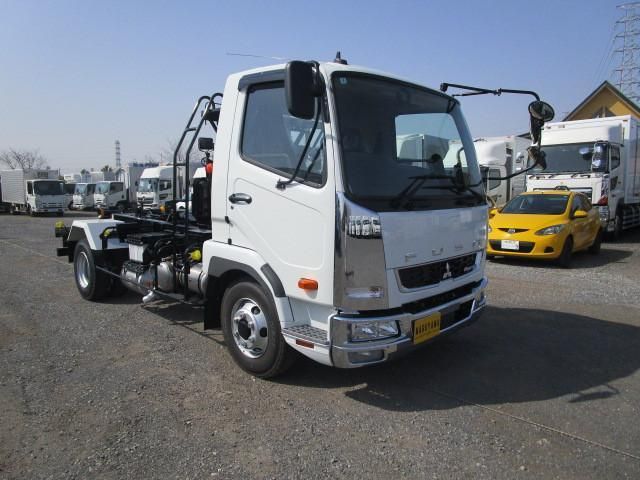 MITSUBISHI FUSOU FIGHTER 2025