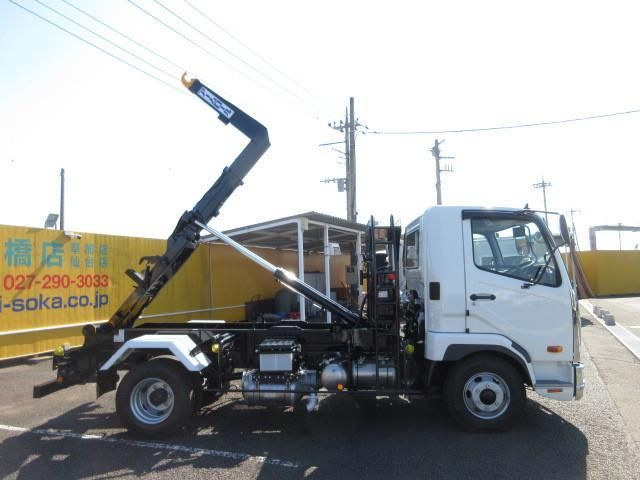 MITSUBISHI FUSOU FIGHTER 2025