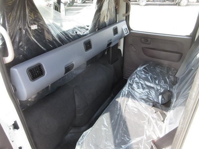 MITSUBISHI CANTER 2025