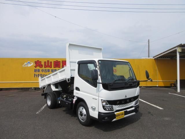 MITSUBISHI CANTER 2025