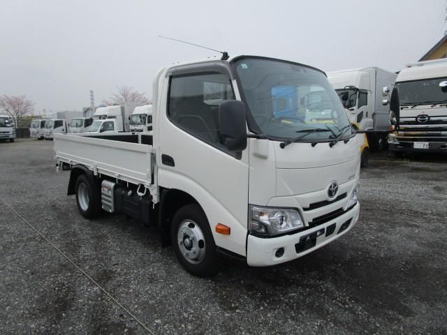 TOYOTA DYNA 2024