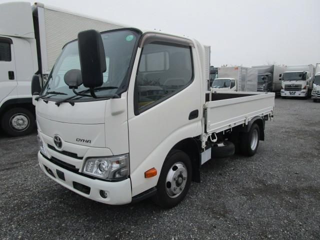 TOYOTA DYNA 2020