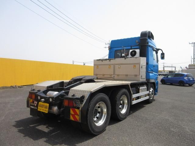 MITSUBISHI FUSOU SUPER GREAT 2021