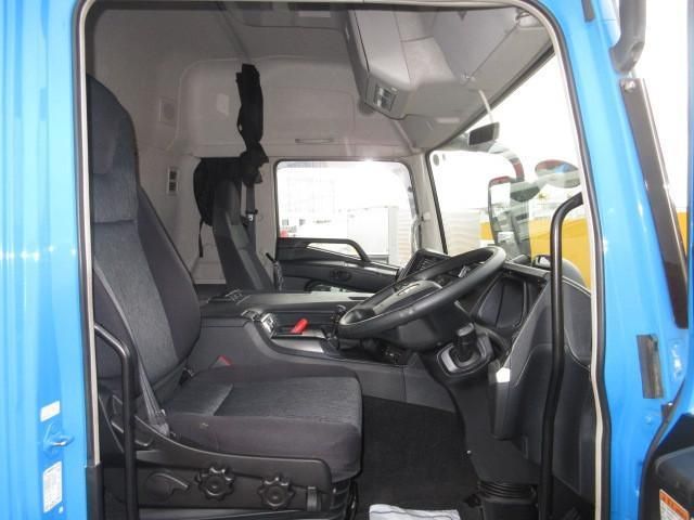 MITSUBISHI FUSOU SUPER GREAT 2021