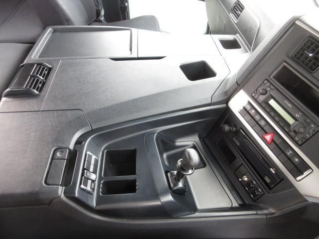 MITSUBISHI FUSOU SUPER GREAT 2021