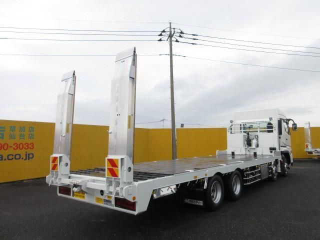 MITSUBISHI FUSOU SUPER GREAT 2025