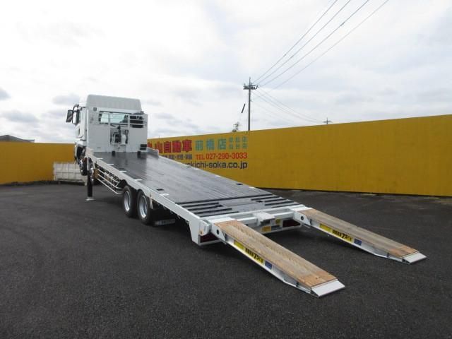 MITSUBISHI FUSOU SUPER GREAT 2025