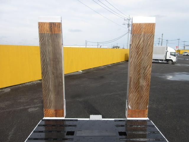 MITSUBISHI FUSOU SUPER GREAT 2025