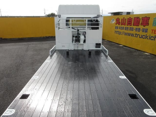 MITSUBISHI FUSOU SUPER GREAT 2025