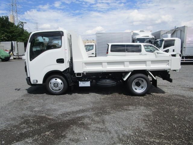 ISUZU ELF 2024
