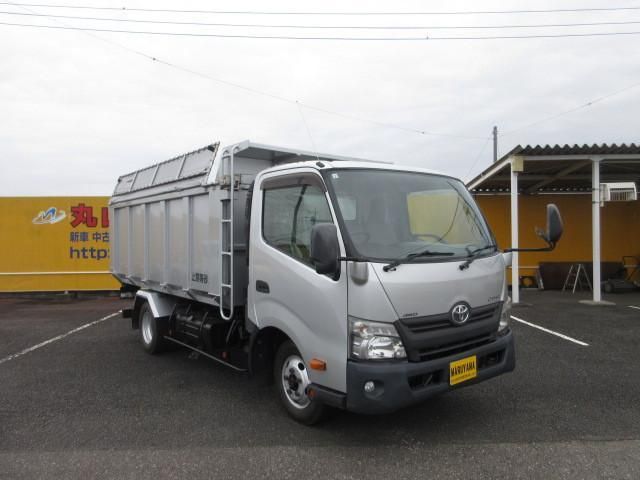 TOYOTA DYNA 2012