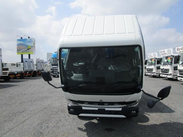 MITSUBISHI CANTER 2024
