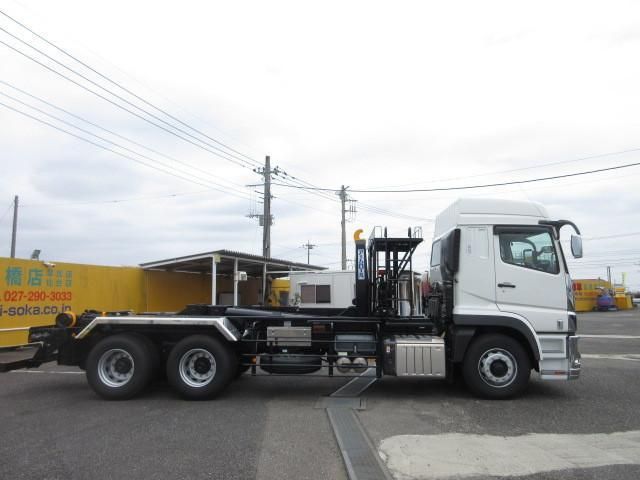 MITSUBISHI FUSOU SUPER GREAT 2025