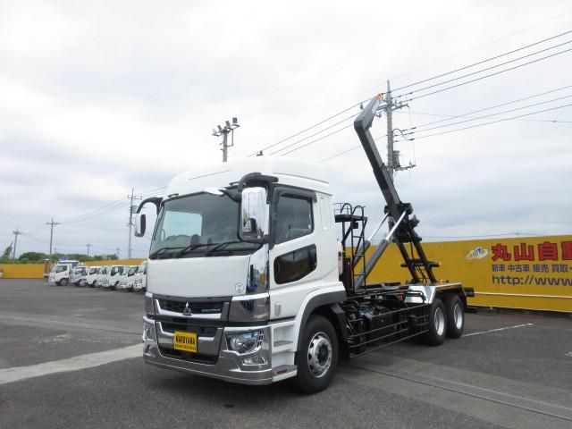 MITSUBISHI FUSOU SUPER GREAT 2025