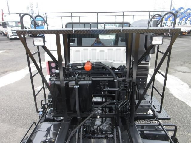 MITSUBISHI FUSOU SUPER GREAT 2025