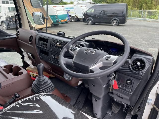 HINO RANGER 2024