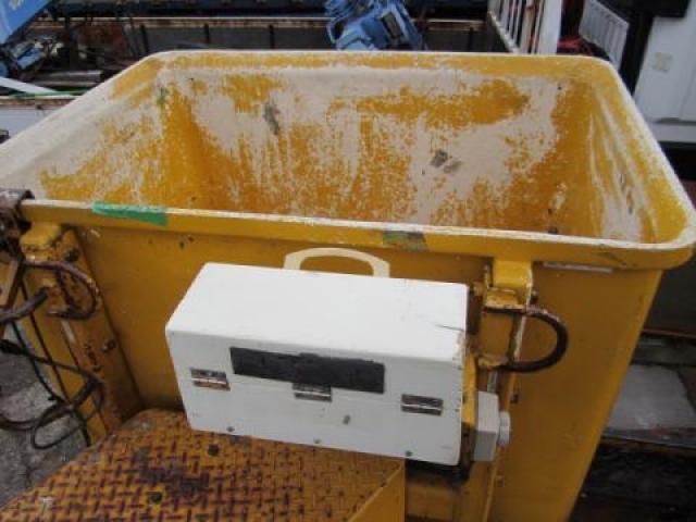 MITSUBISHI CANTER 2002