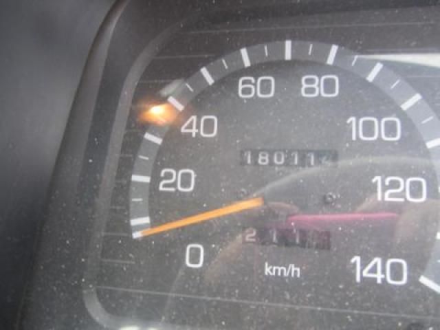 MITSUBISHI CANTER 2002