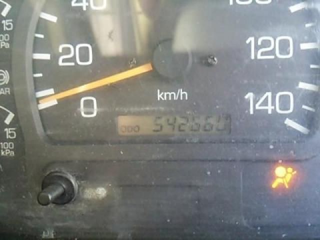 MITSUBISHI FUSOU FIGHTER 2003