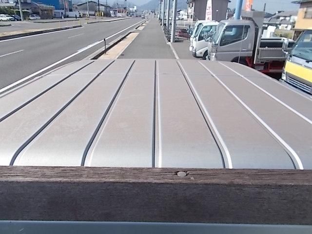 MITSUBISHI CANTER 2011