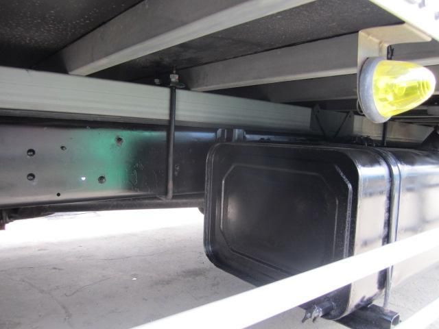 MITSUBISHI FUSOU FIGHTER 2008