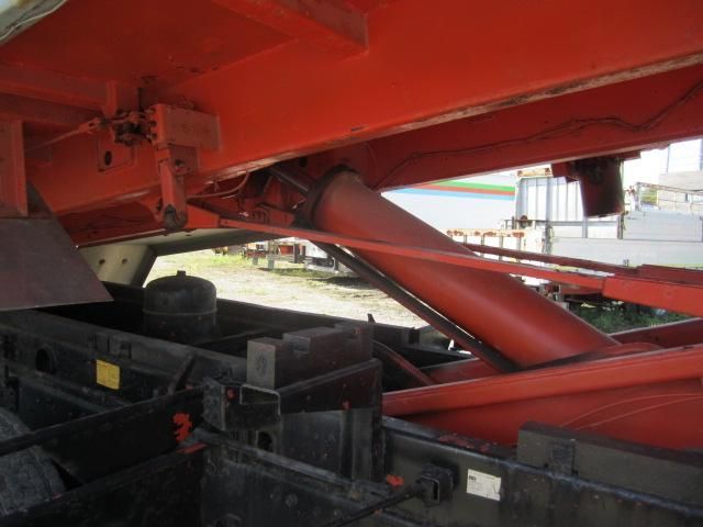 MITSUBISHI FUSOU SUPER GREAT 2000