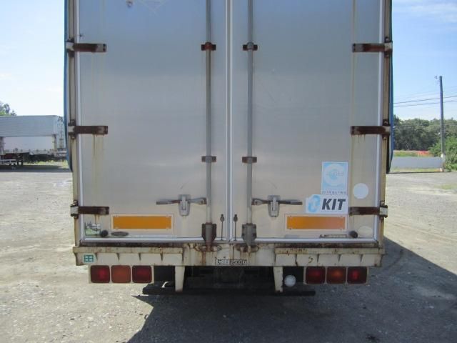 MITSUBISHI FUSOU FIGHTER 1997