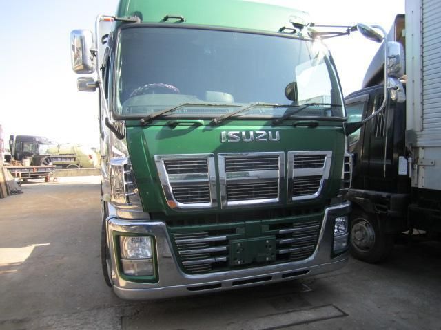 ISUZU GIGA 2011